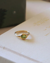 Cargar imagen en el visor de la galería, Anillo Candy Peridot 10